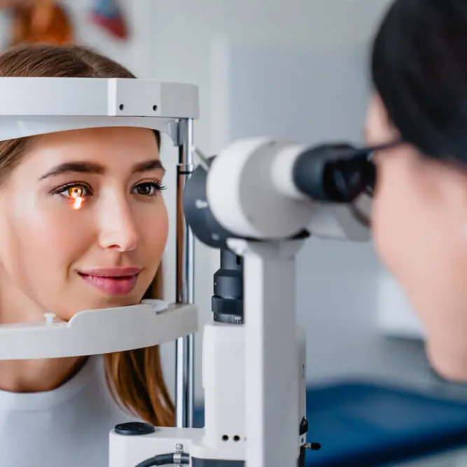mediche-oculistica Oculista a domicilio Roma, scopri il servizio di ADI Salus