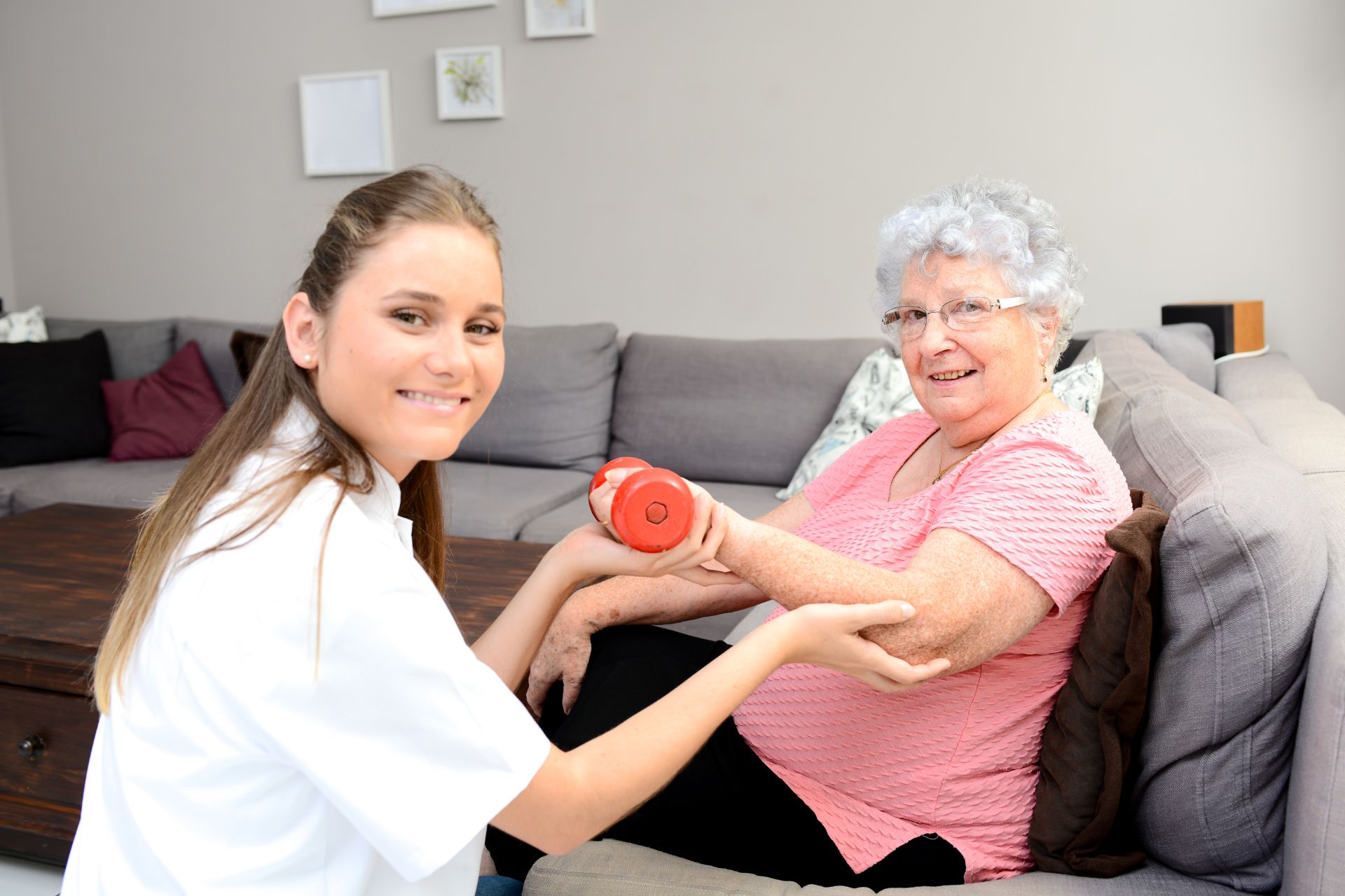 assistenza-domiciliare-integrata-vantaggi-della-riabilitazione-a-casa